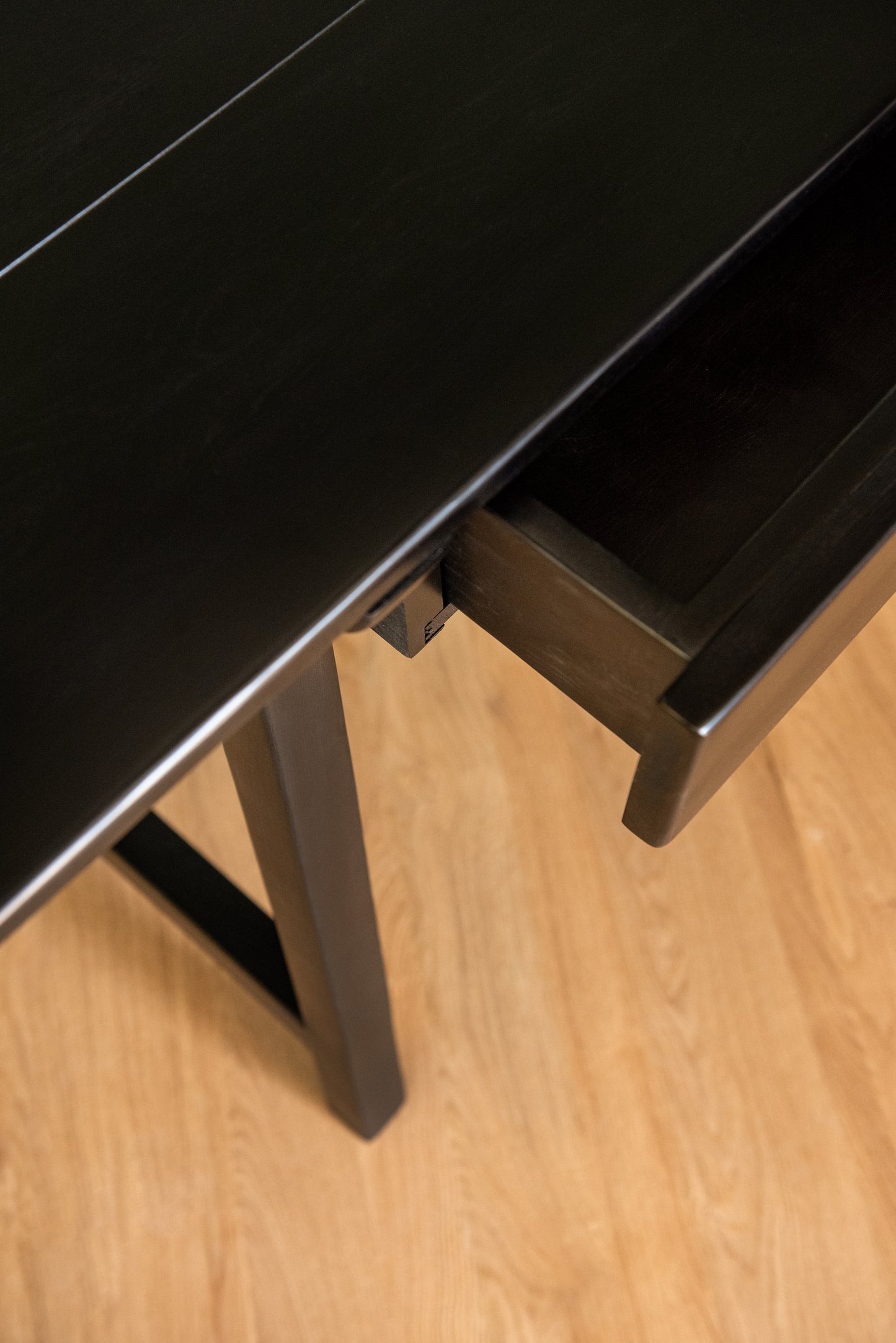 Arrimo Greene con cajones