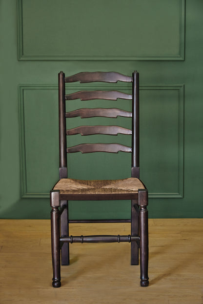 Silla Laddingback con estoquillo