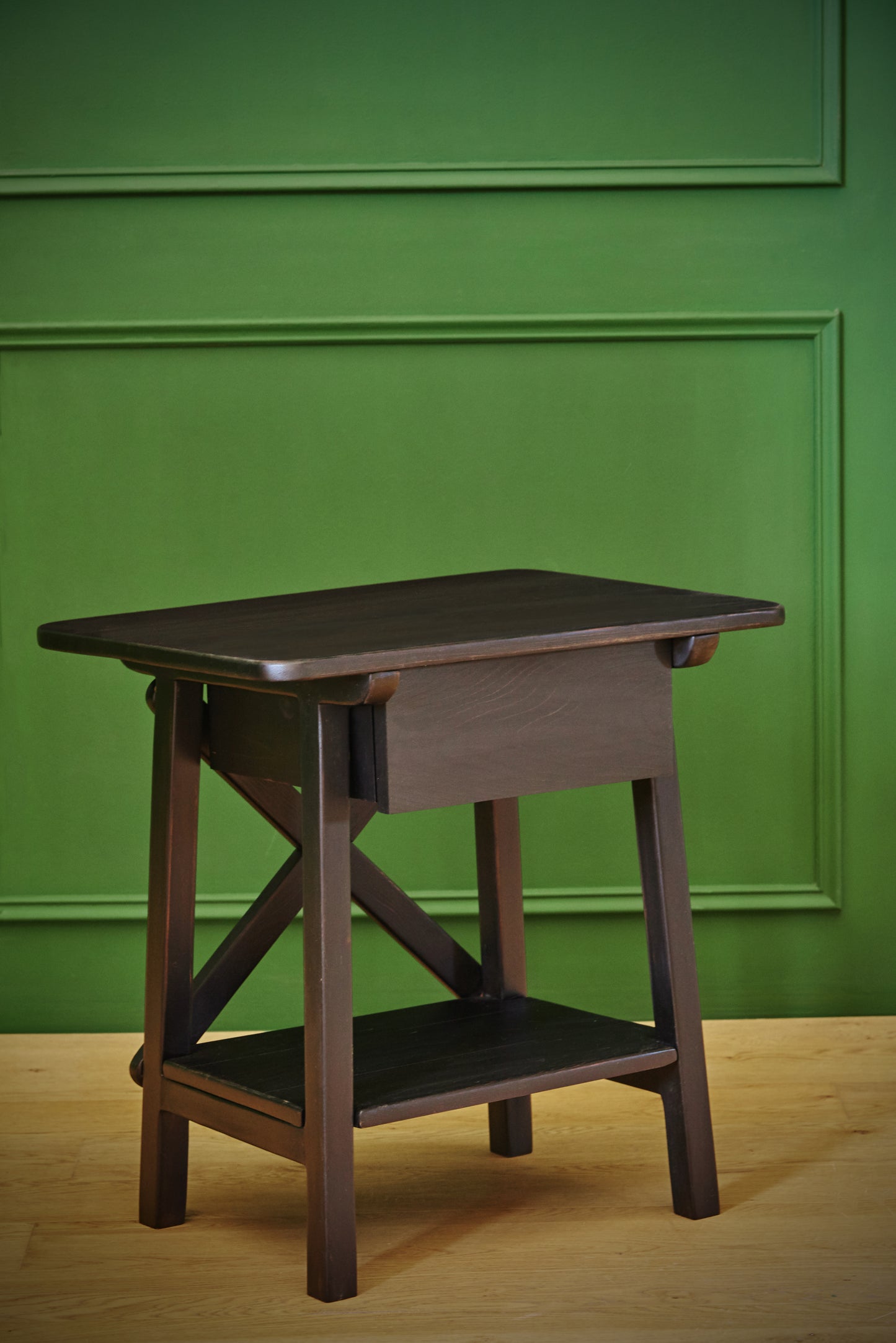 Velador Greene con bandeja