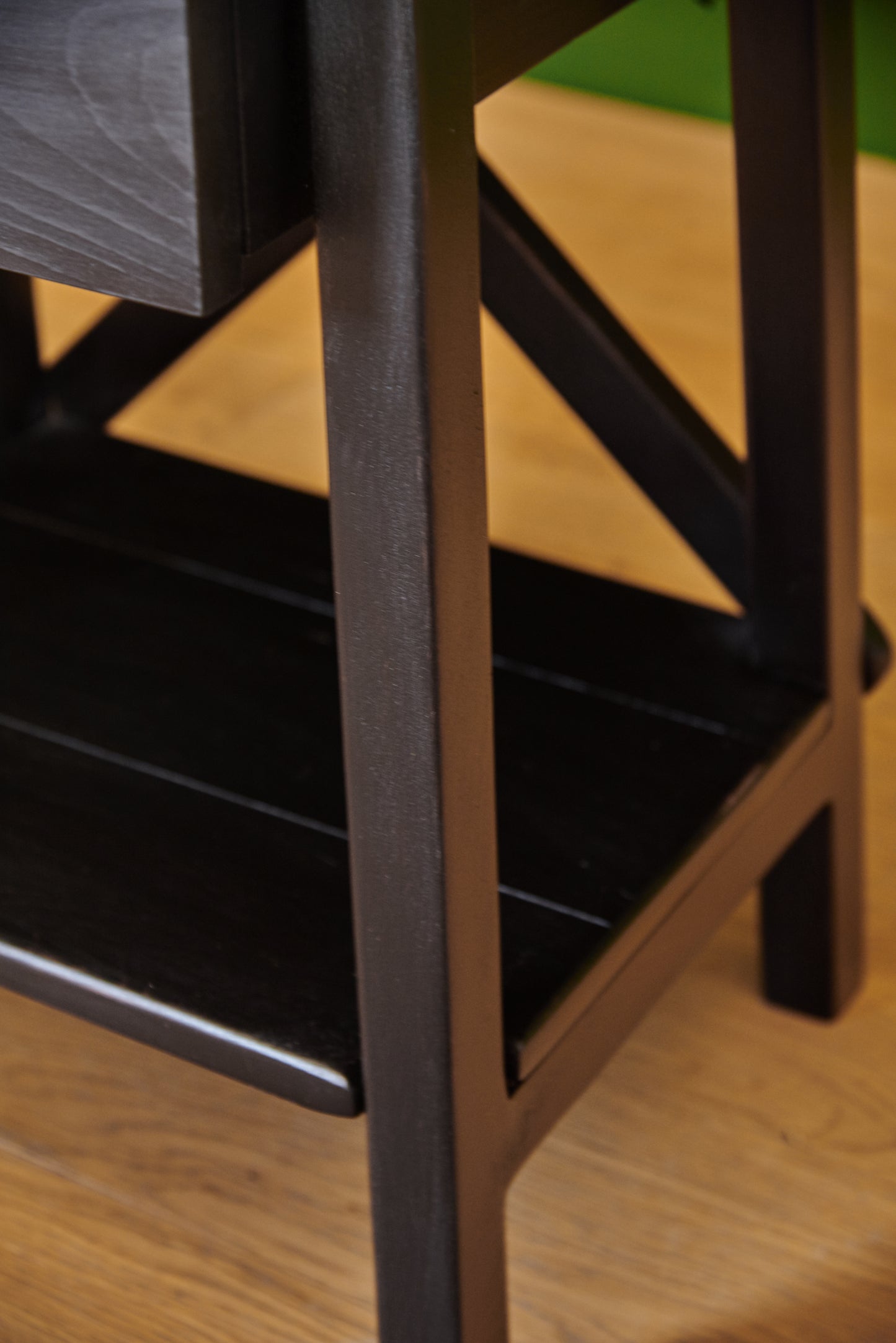 Velador Greene con bandeja